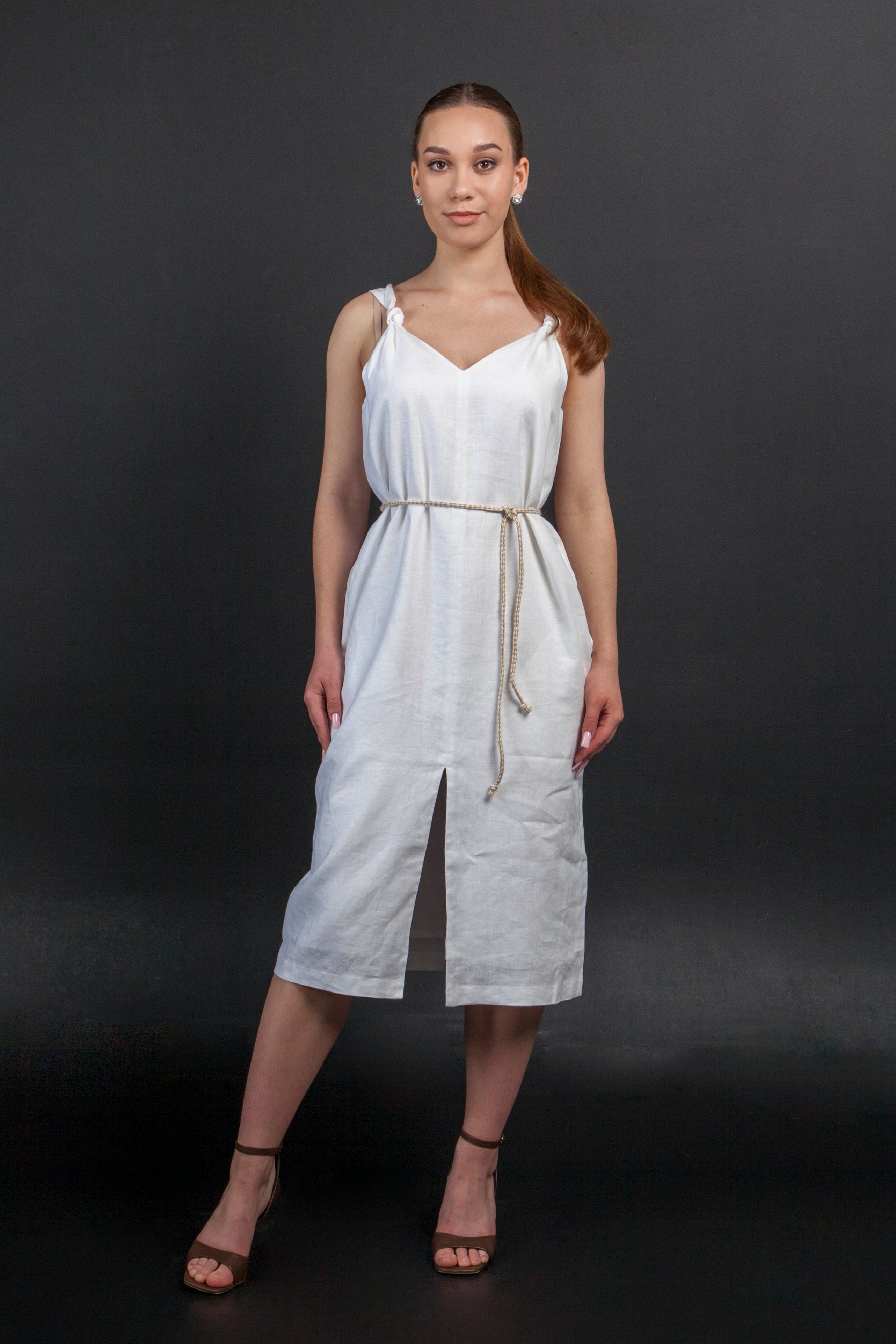 White linen strap dress with pockets 6 US / 40 EU