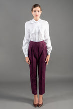 Load image into Gallery viewer, Cotton blouse in white