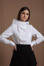 Load image into Gallery viewer, Hooded white cotton blouse