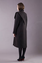 Load image into Gallery viewer, Black oversized double breasted coat