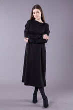Load image into Gallery viewer, Black maxi sweater dress