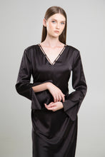 Load image into Gallery viewer, Midi black satin dress full sleeve
