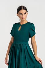 Load image into Gallery viewer, Green long keyhole fit and flare dress
