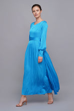 Load image into Gallery viewer, Blue long sleeve maxi dress
