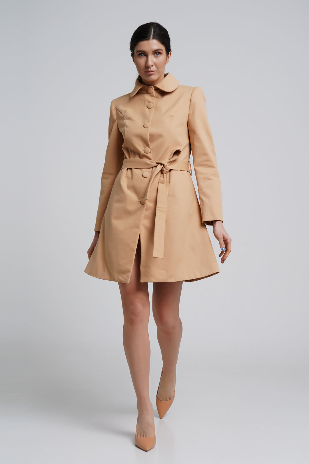 Camel single breasted trench coat
