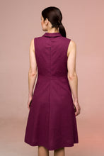 Load image into Gallery viewer, Purple linen shawl collar dress with pockets
