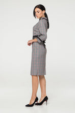 Load image into Gallery viewer, Peter pan collar plaid pencil dress
